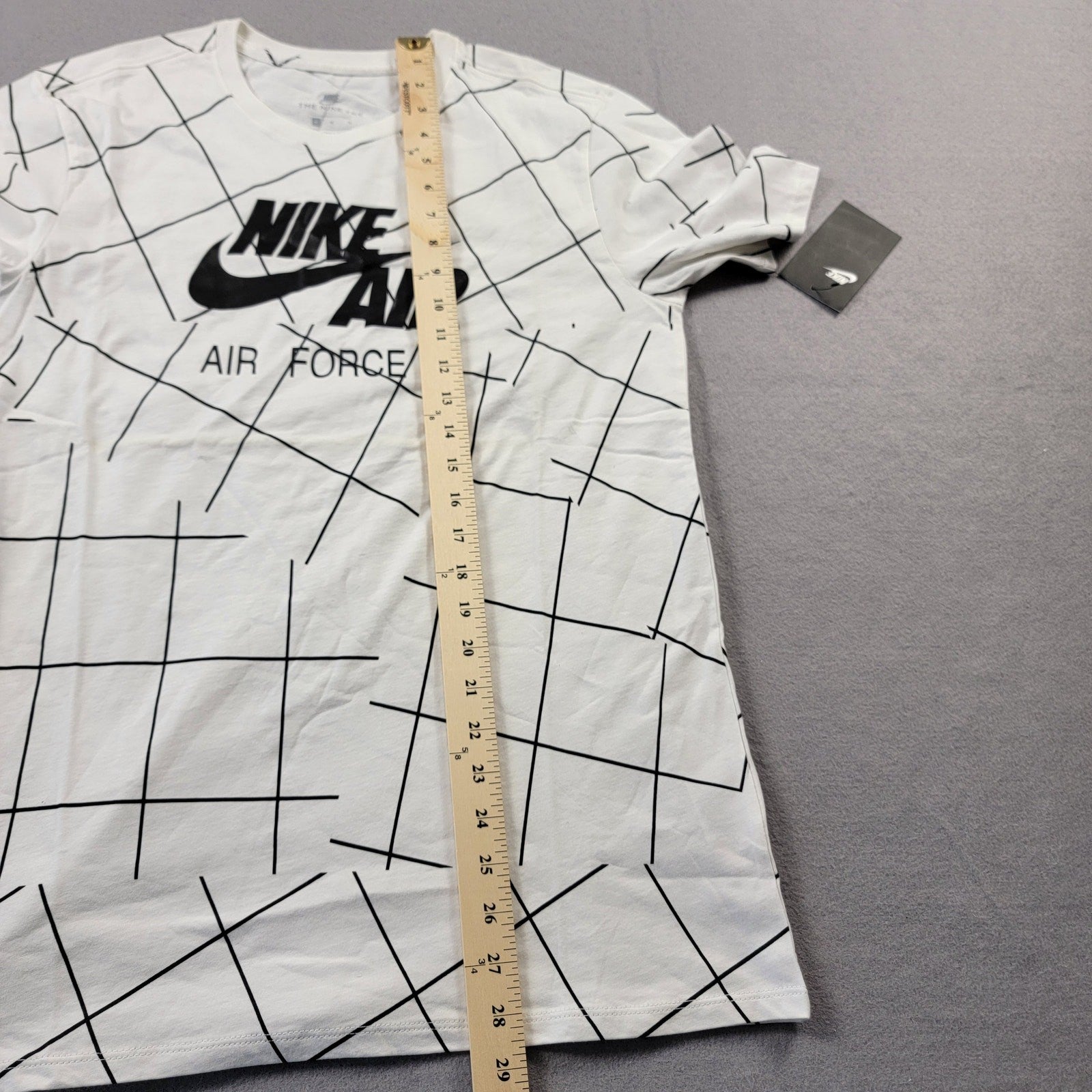 Nike Air Force 1 Sportswear Graphic Tee Mens Medium White NWT 911926100 4458