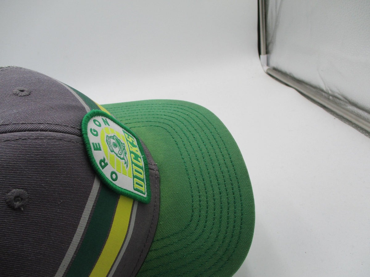 Oregon Ducks Hat Cap Snap Back One Size Green NCAA Football Top Of The World8