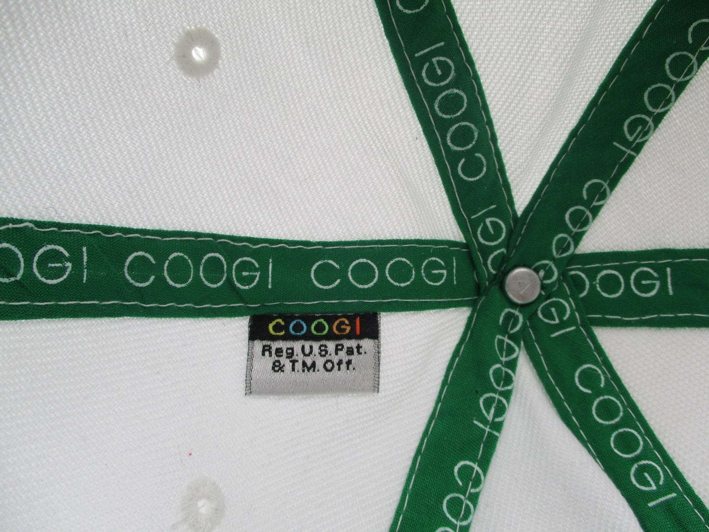 Coogi Hat Cap Fitted Mens 7 3/4 White Colorful Crowd Graphic Twill Embroidered7