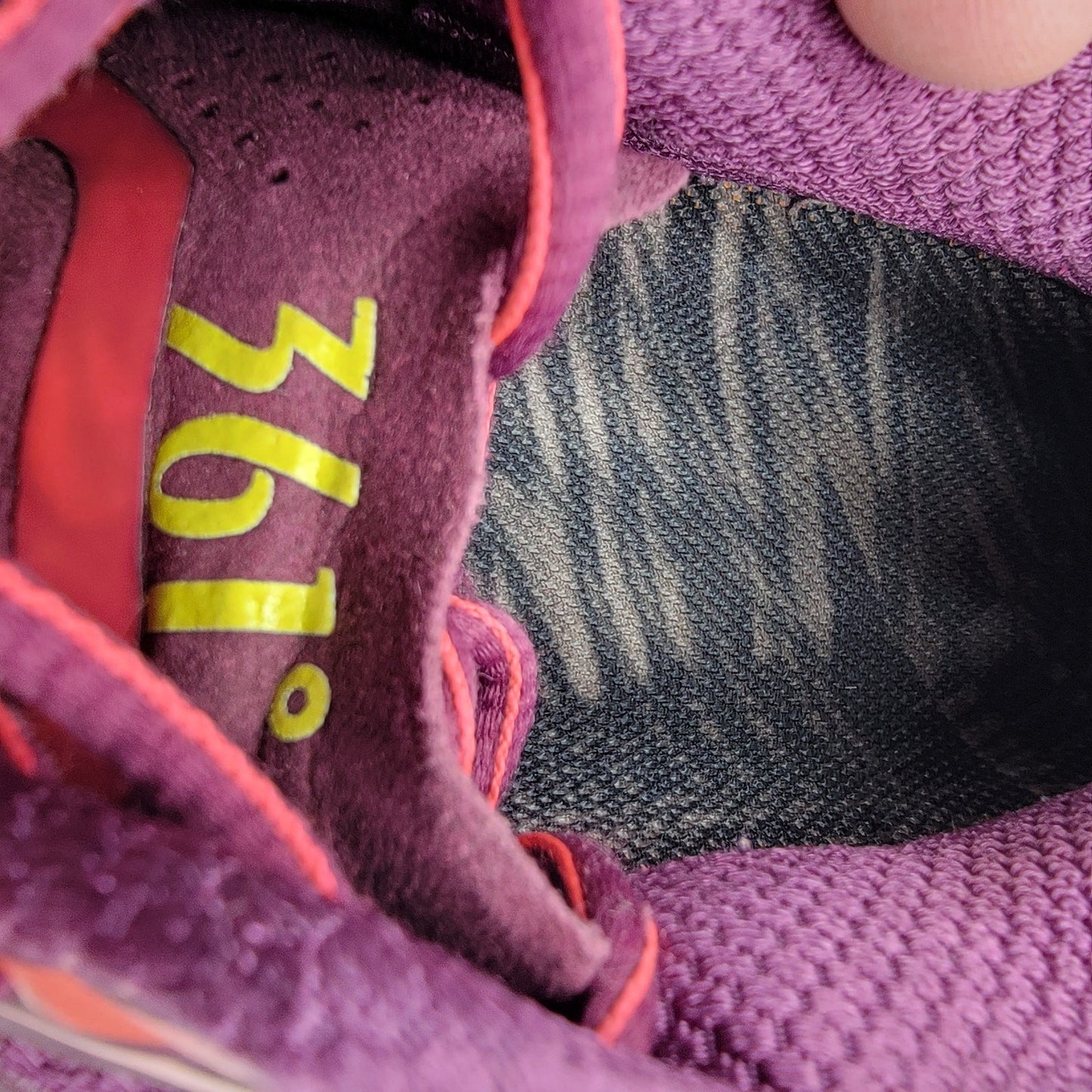 361 Degrees Meraki 2 Wmns Athletic Running Shoes Red Sz 9 Y853950