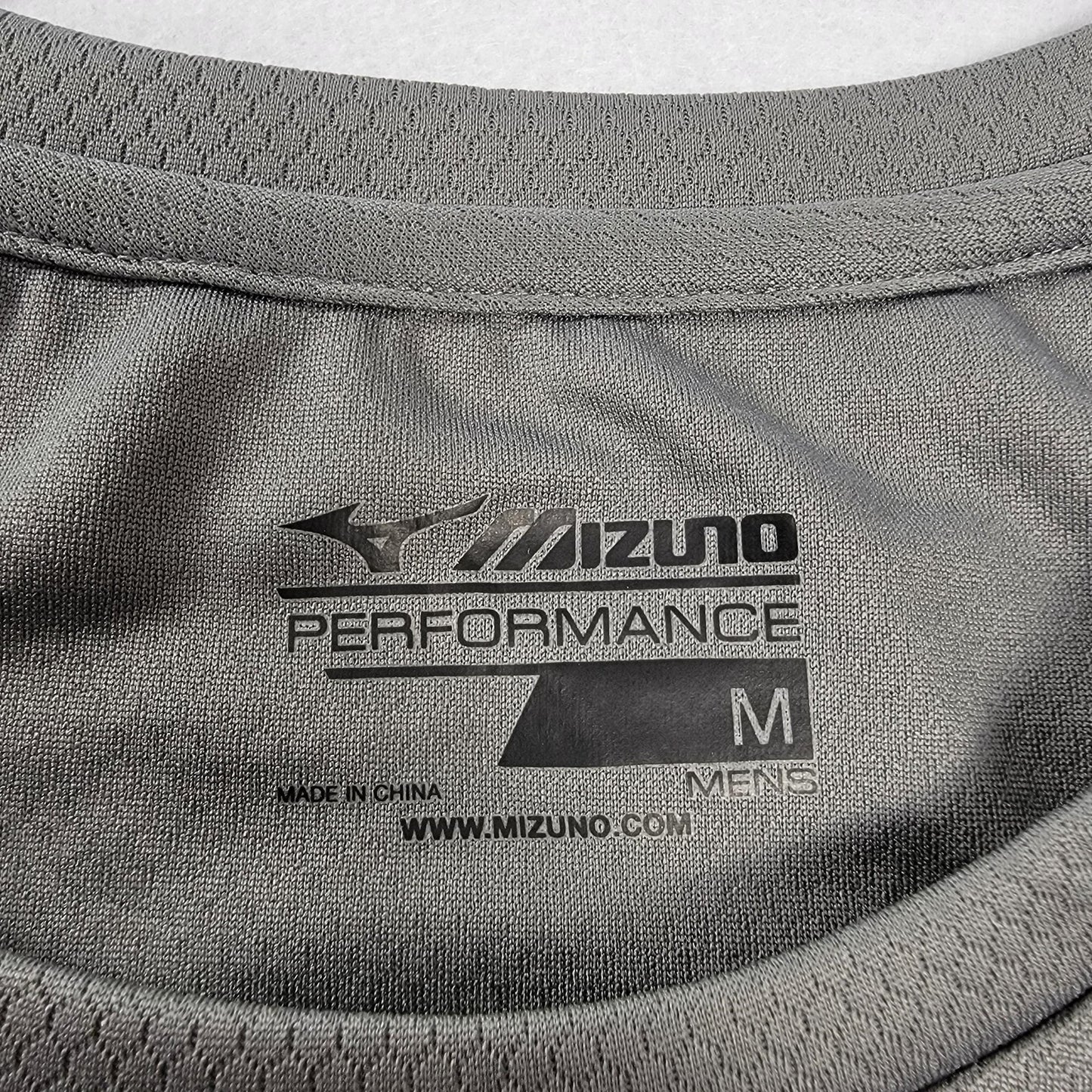 Mizuno Shirt Mens Medium Long Sleeve Performance Moisture Wicking DryLite