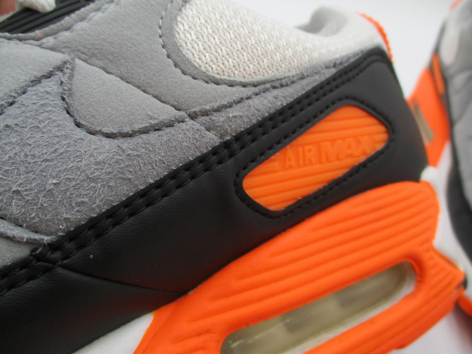Nike Air Max 90 Mens Size 10.5 White Grey Orange Retro Sneakers CW5458-101 (1T6)13