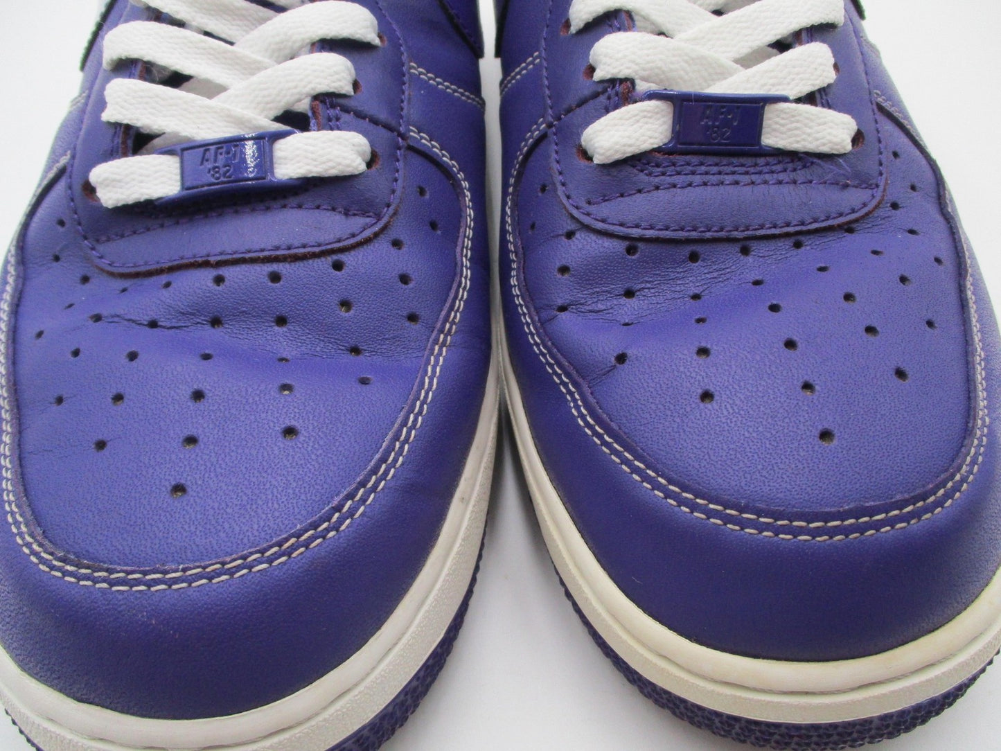 Nike Air Force 1 Shoes Mens Size 10 Purple White Low Court Purple Sneakers 1K514