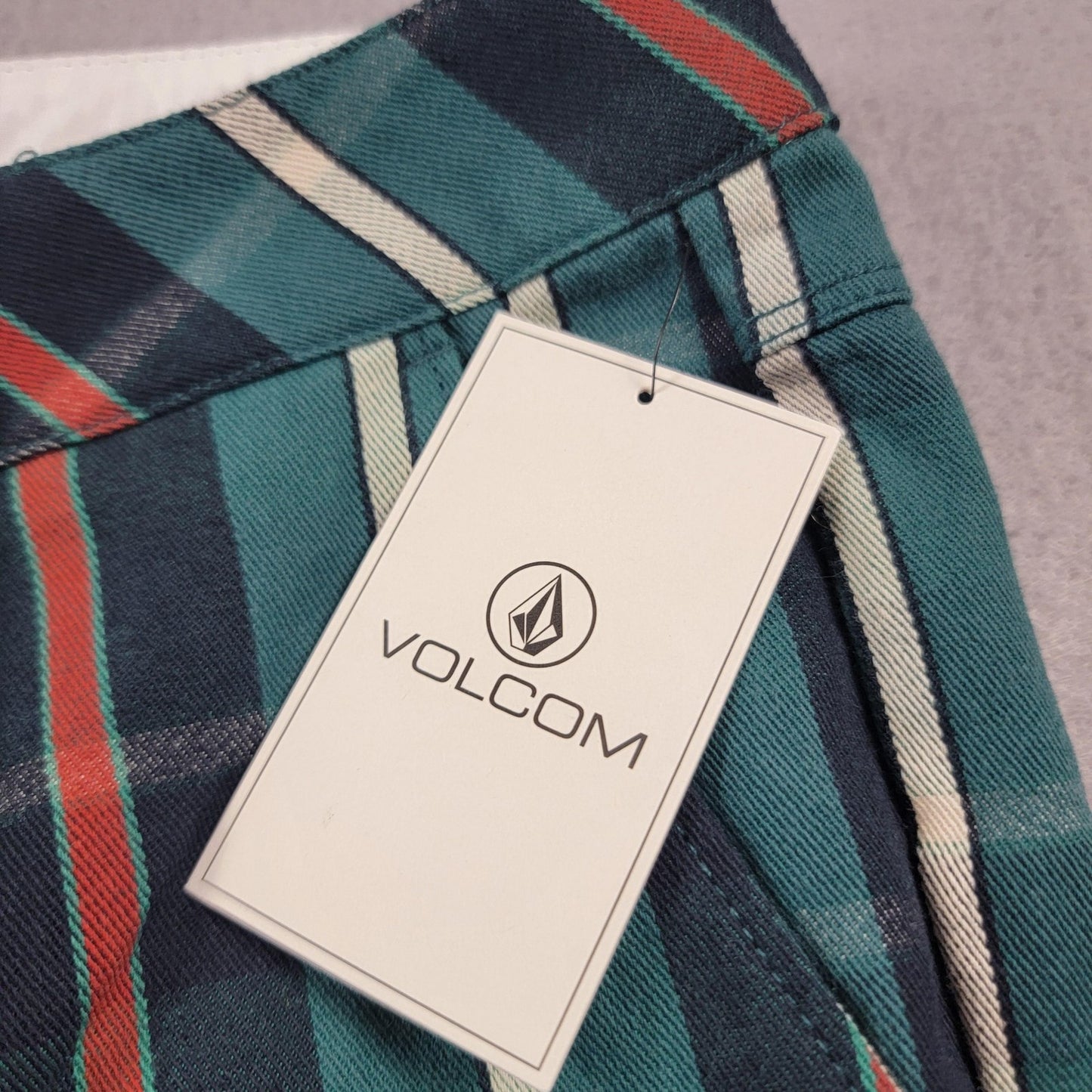Volcom Frochickie Pants Womens 1 X 27 Plaid Green Slim Straight Ankle Fit