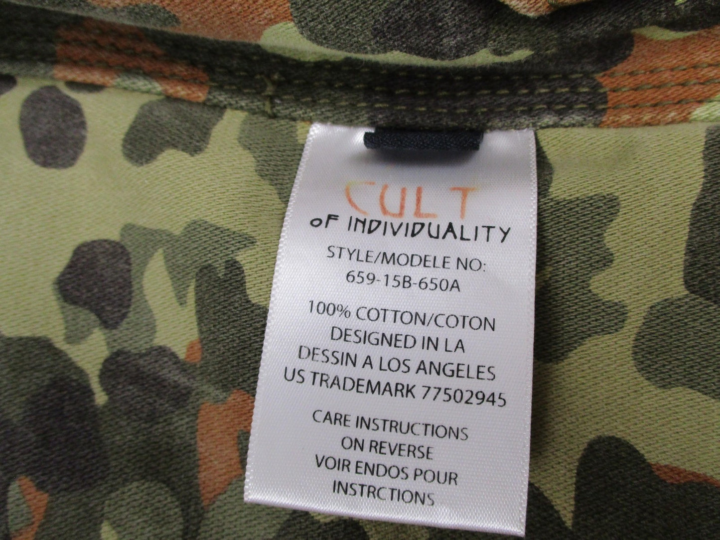 Cult of Individuality Vest Mens Medium Tan/Camo Canvas Reversible