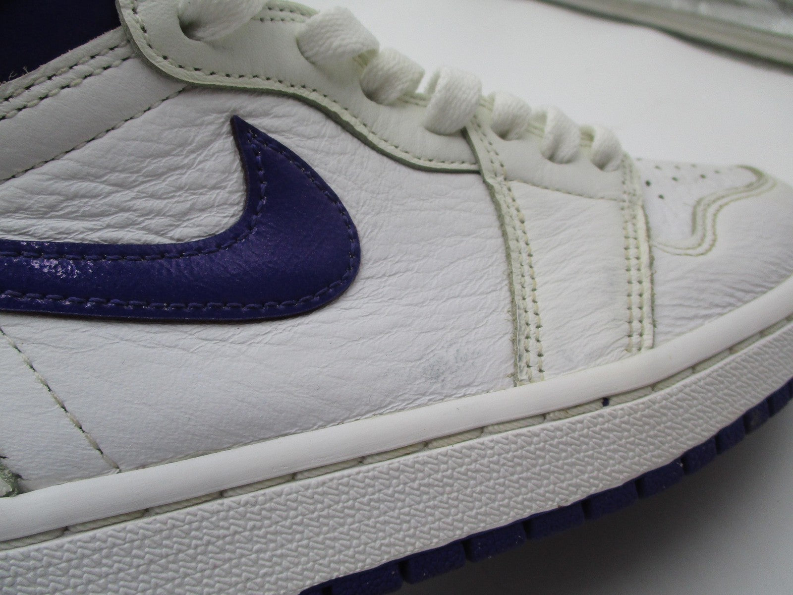 Nike Air Jordan 1 High OG Shoes Womens Size 7.5 White Court Purple CD0461-1518