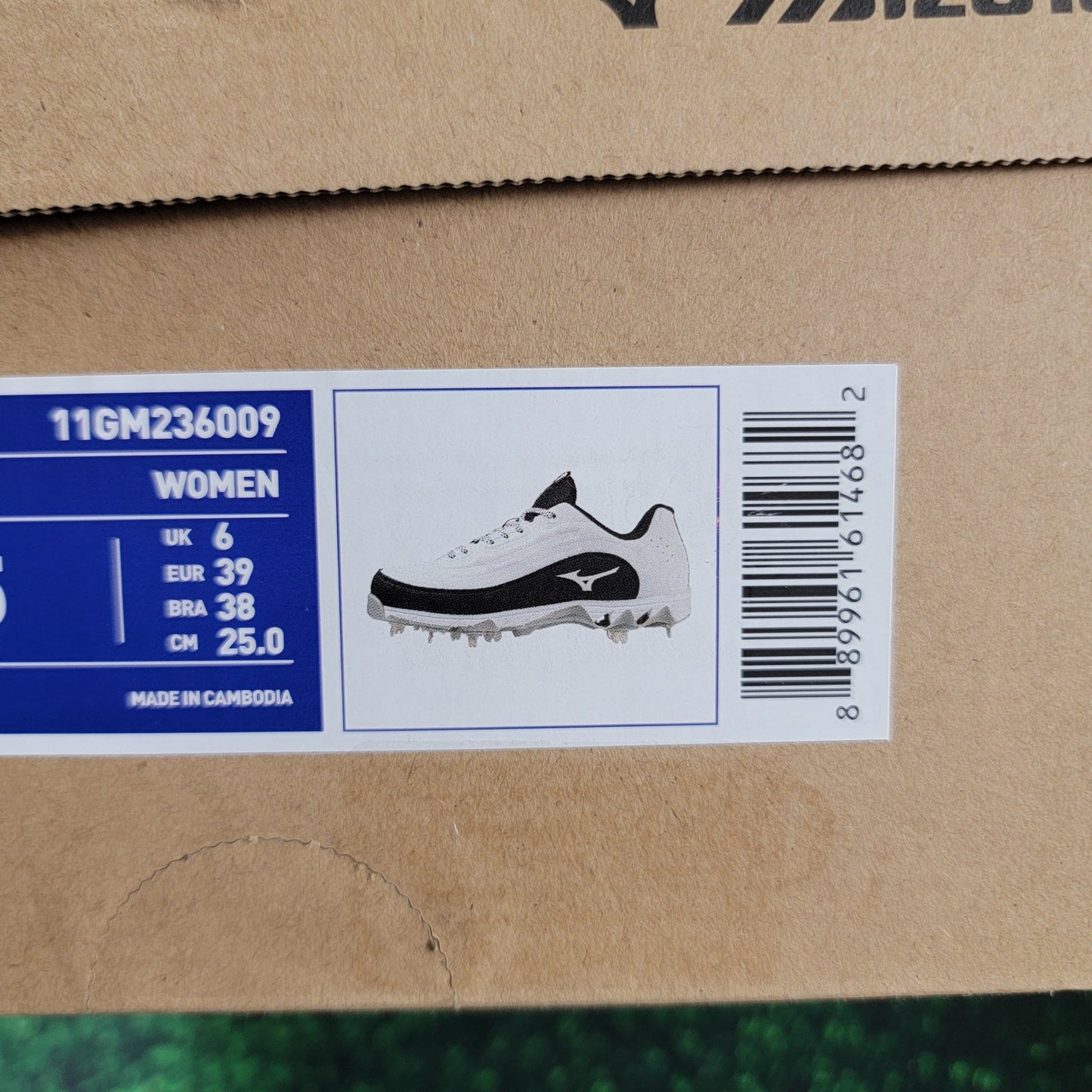 Mizuno Softball Cleats 9Spike Swift 8 White Womens Sz 8.57