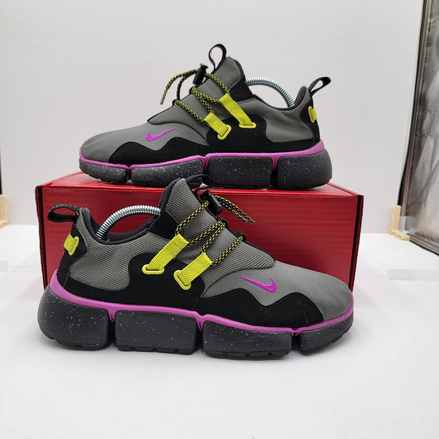Nike Pocketknife DM SU 'River Rock' Mens Sz 8.5 Gray (250) AH97090010