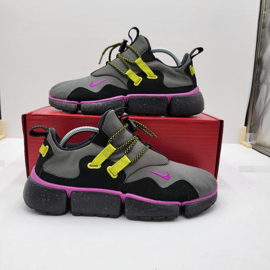 Nike Pocketknife DM SU 'River Rock' Mens Sz 8.5 Gray (250) AH97090010