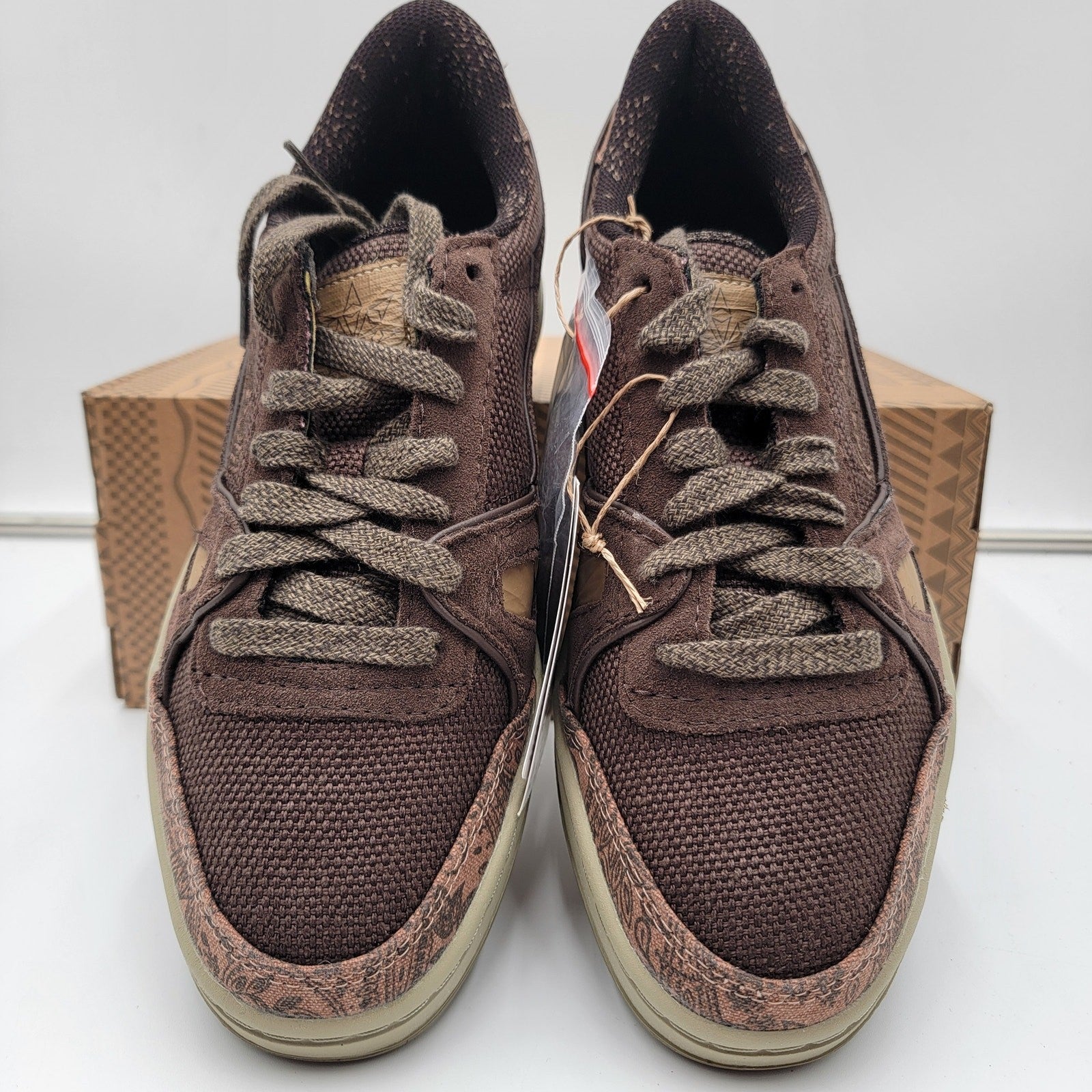Reebok Mens LT Court 'Recreational Activities' Sz 9 Brown IE19542