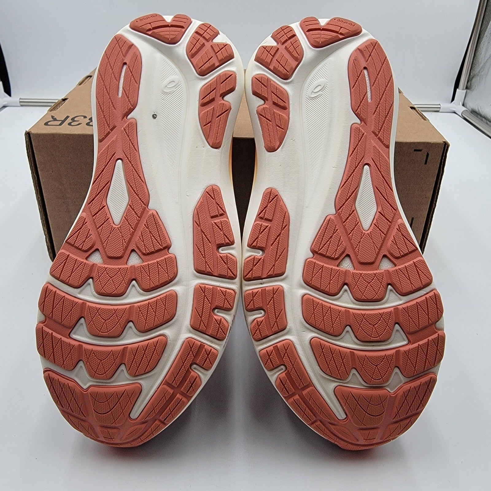 Asics Wmns GT 2000 13 'Dusty Mauve' Sz 8 1012B666 500