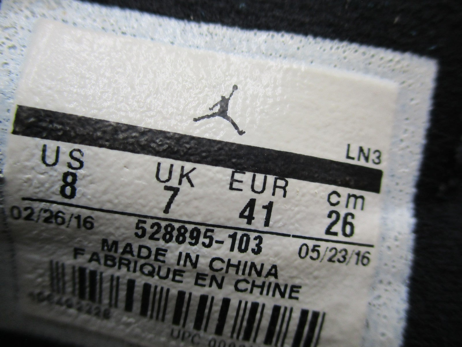 Air Jordan 11 Low Shoes Mens Sz 8 Metallic Gold Closing Ceremony 528895-103 1D322
