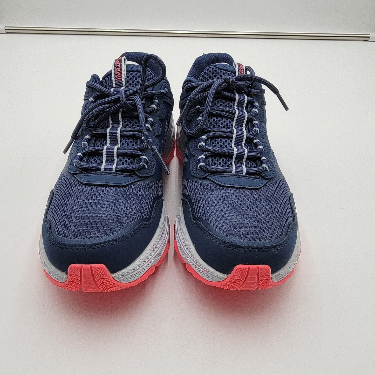 Skechers Go Run Trail Altitude 2.0 Ravine Wm Sz 7.5 129525/NVPK2