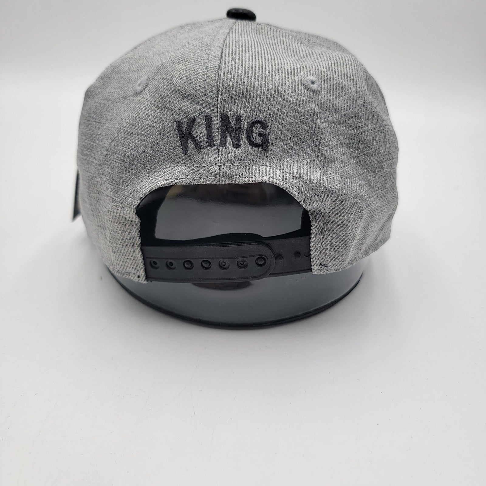 KING Hat Cap Snap Back Gray Black Zion Classic Premium Quality Streetwear Mens3