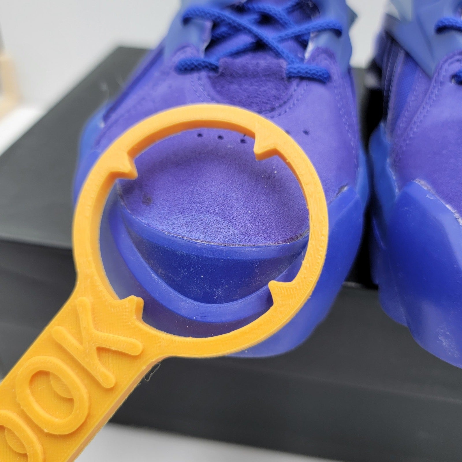 Cardi B x Reebok Wmns Club C V2 'Ultima Purple' Sz 9 GX9659 8