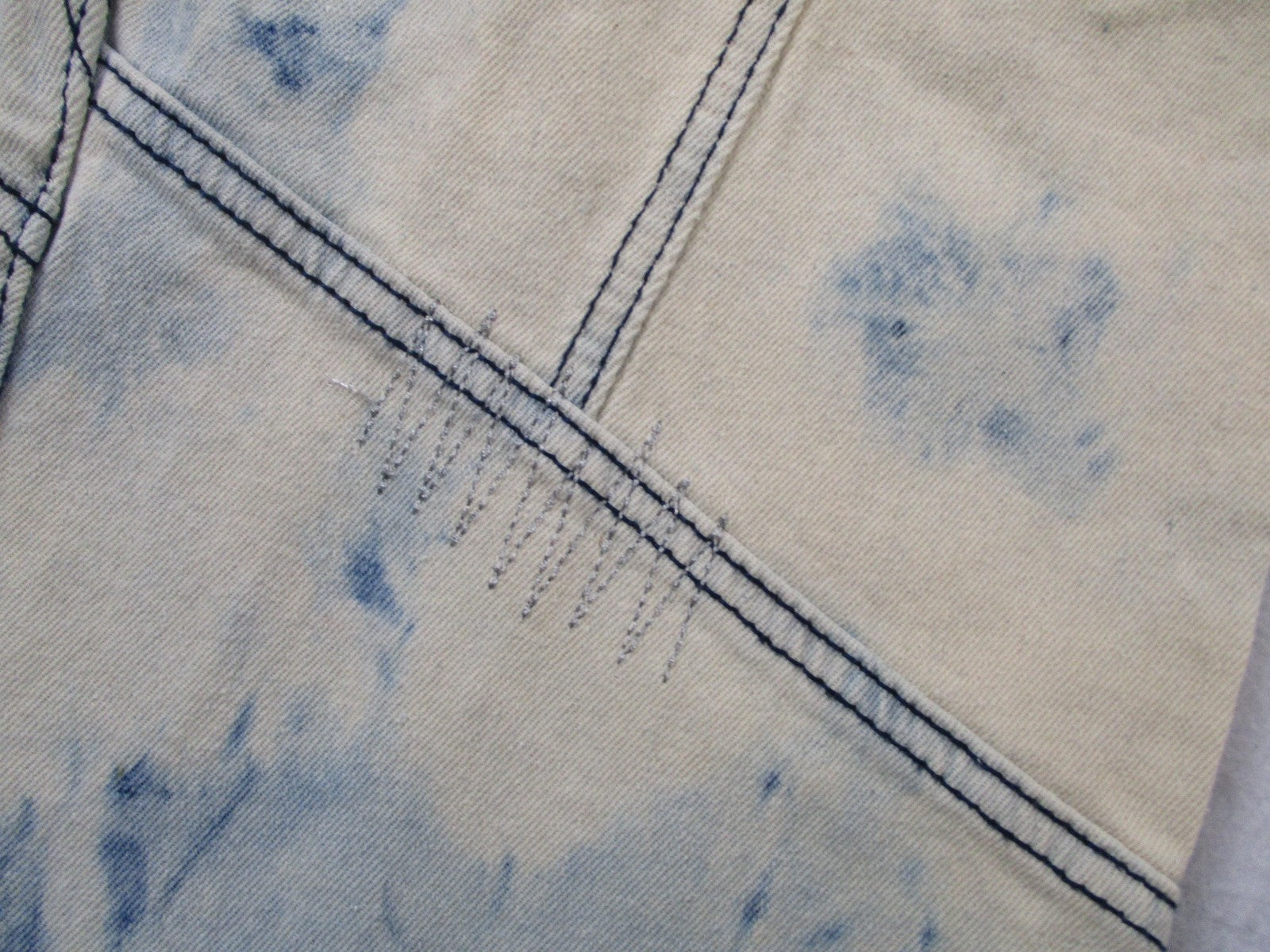 Reason Jeans Mens 44 Slim Acid Wash Mulberry Moto Skull Denim Embroidered 14223