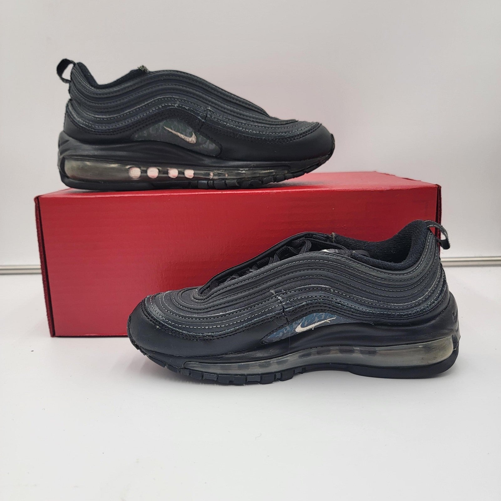 Nike Air Max 97 Shoes Womens Sz 5 Black Silver DH0558001 Sneakers Athletic 3441