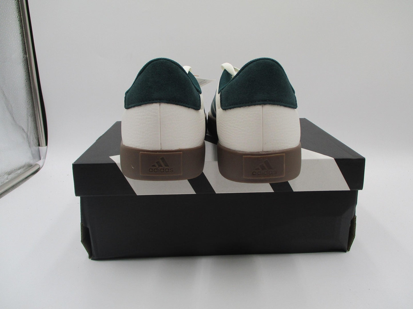 Adidas VL Court 3.0 Shoes Mens Size 9 White Green Teal Gum Sole Casual JR86355