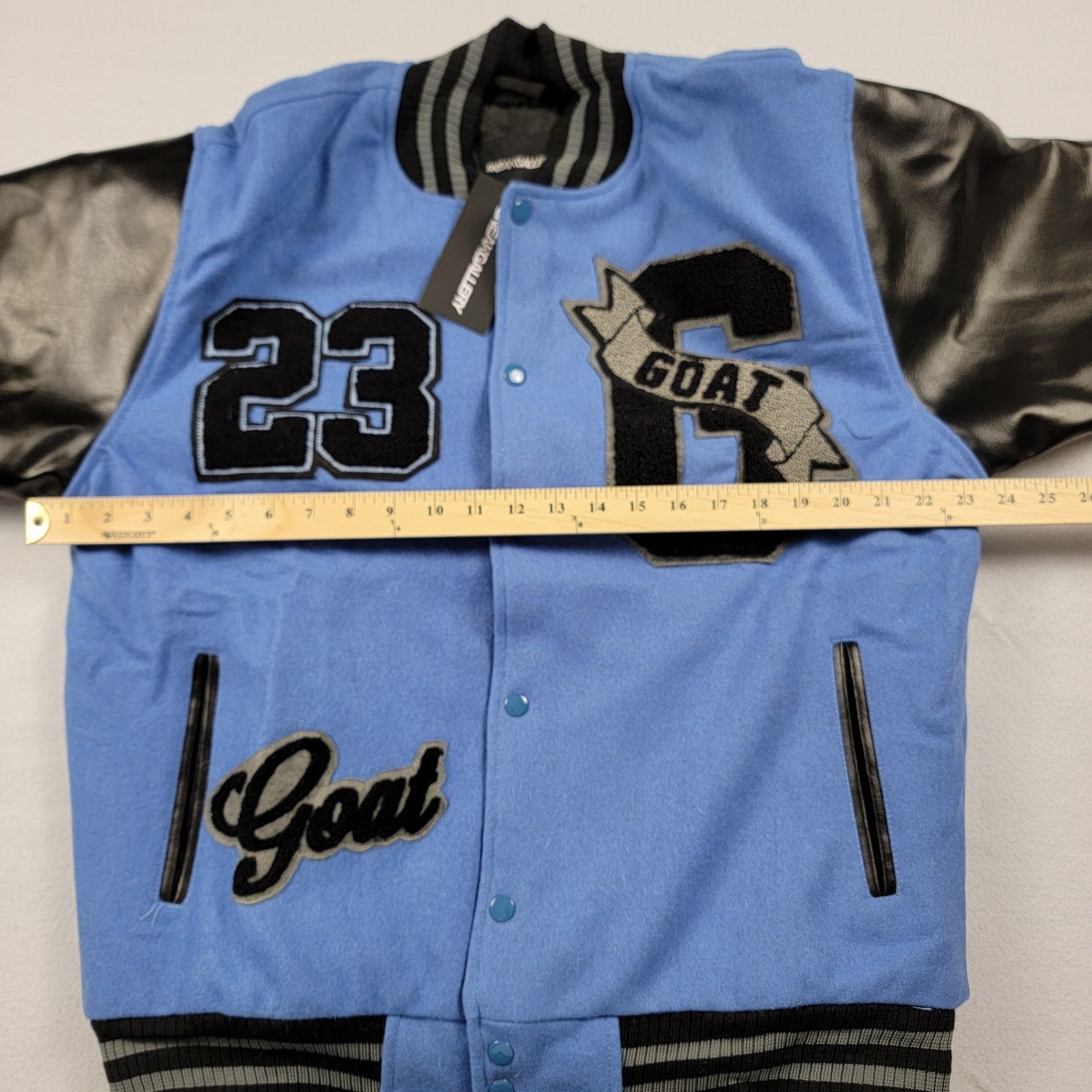 SneakGallery GOAT 23 Varsity Jacket Black Blue Leather Sleeves Size L NWT 7013