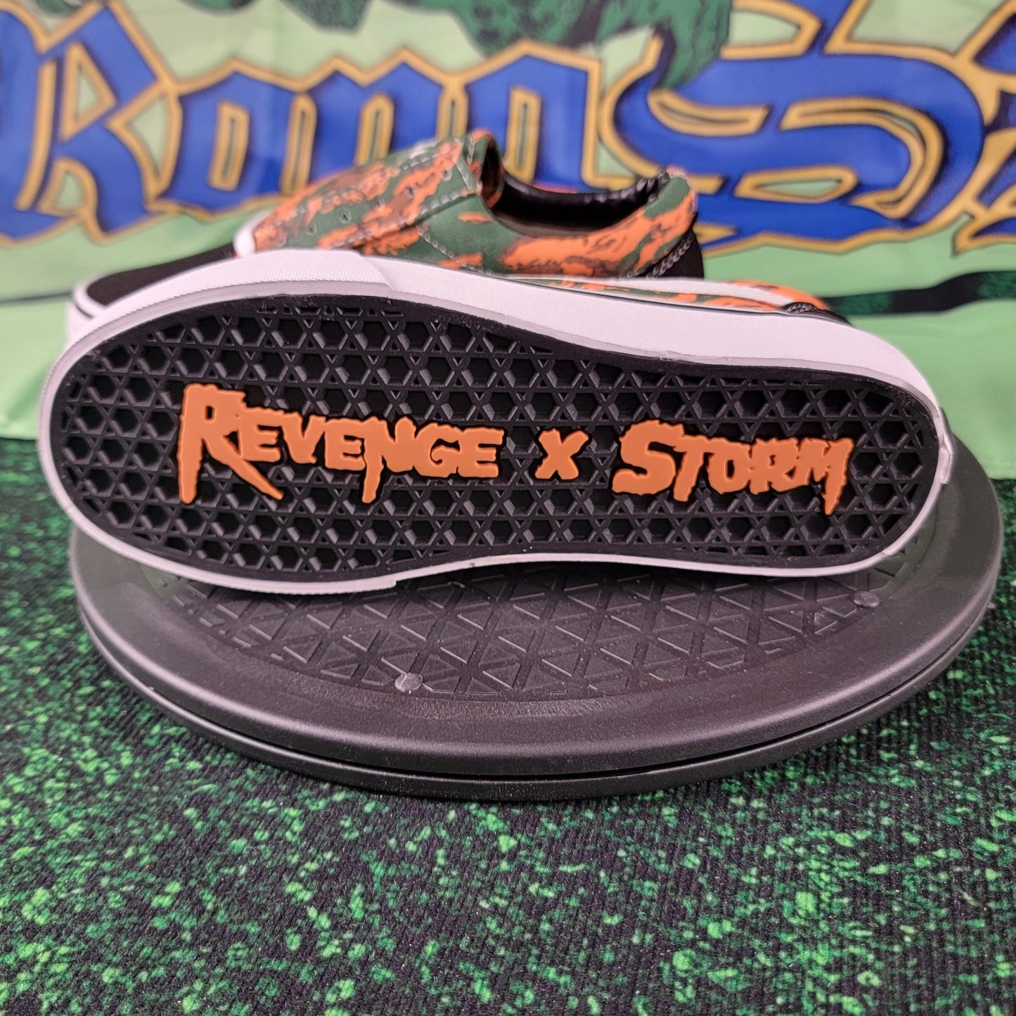 Revenge x Storm Vol.1 Tiger Camo Green Orange Men’s 5 Lace Up Sneakers NIB5