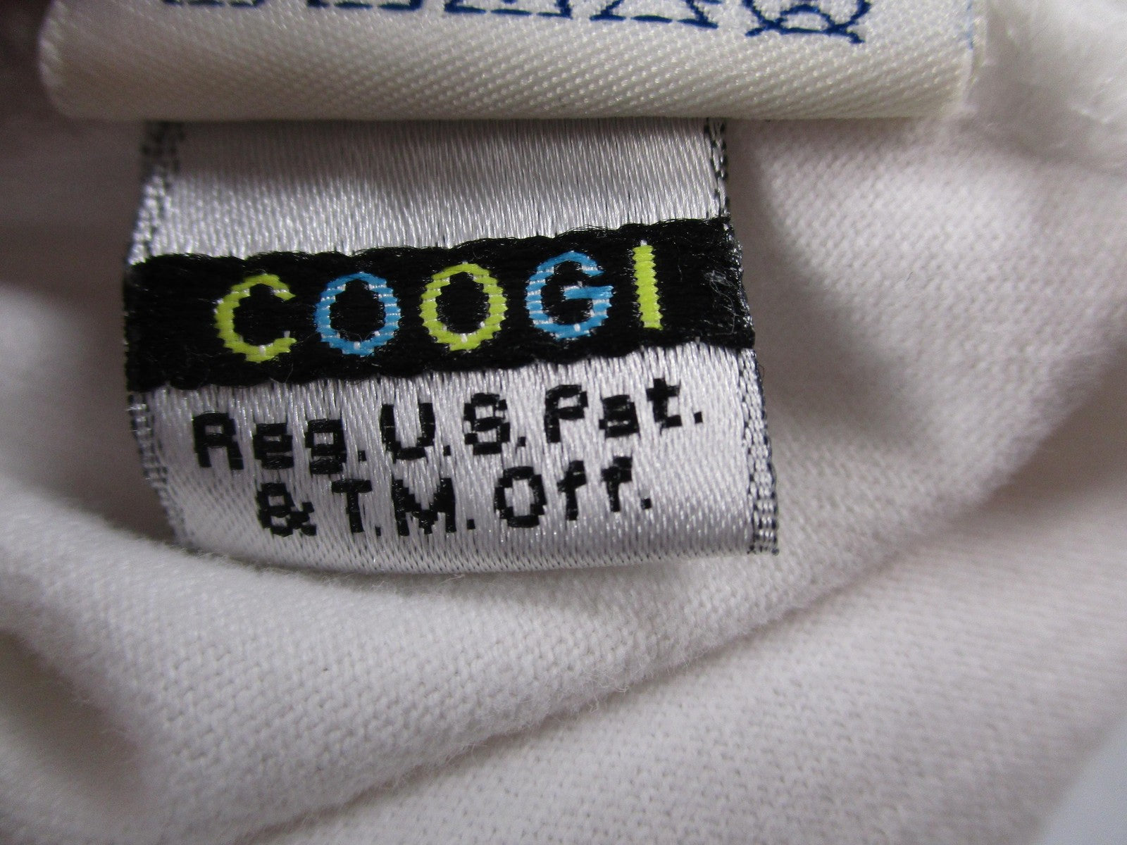 COOGI Shirt & Cargo Shorts Mens 42 White Nautical Anchor Crest Graphic Set 16759