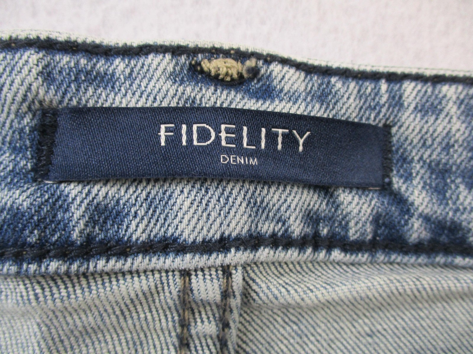 Fidelity Kendall Jeans Womens 26 Blue Light Wash High Rise Straight Leg 14593
