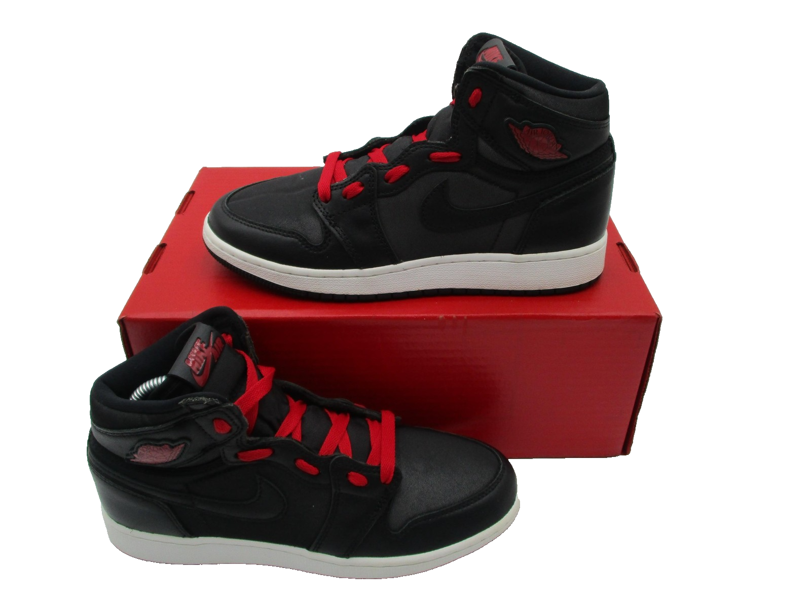 Nike Air Jordan 1 Mid Shoes Youth Size 6.5Y Black Red Basketball 575441060 1K82