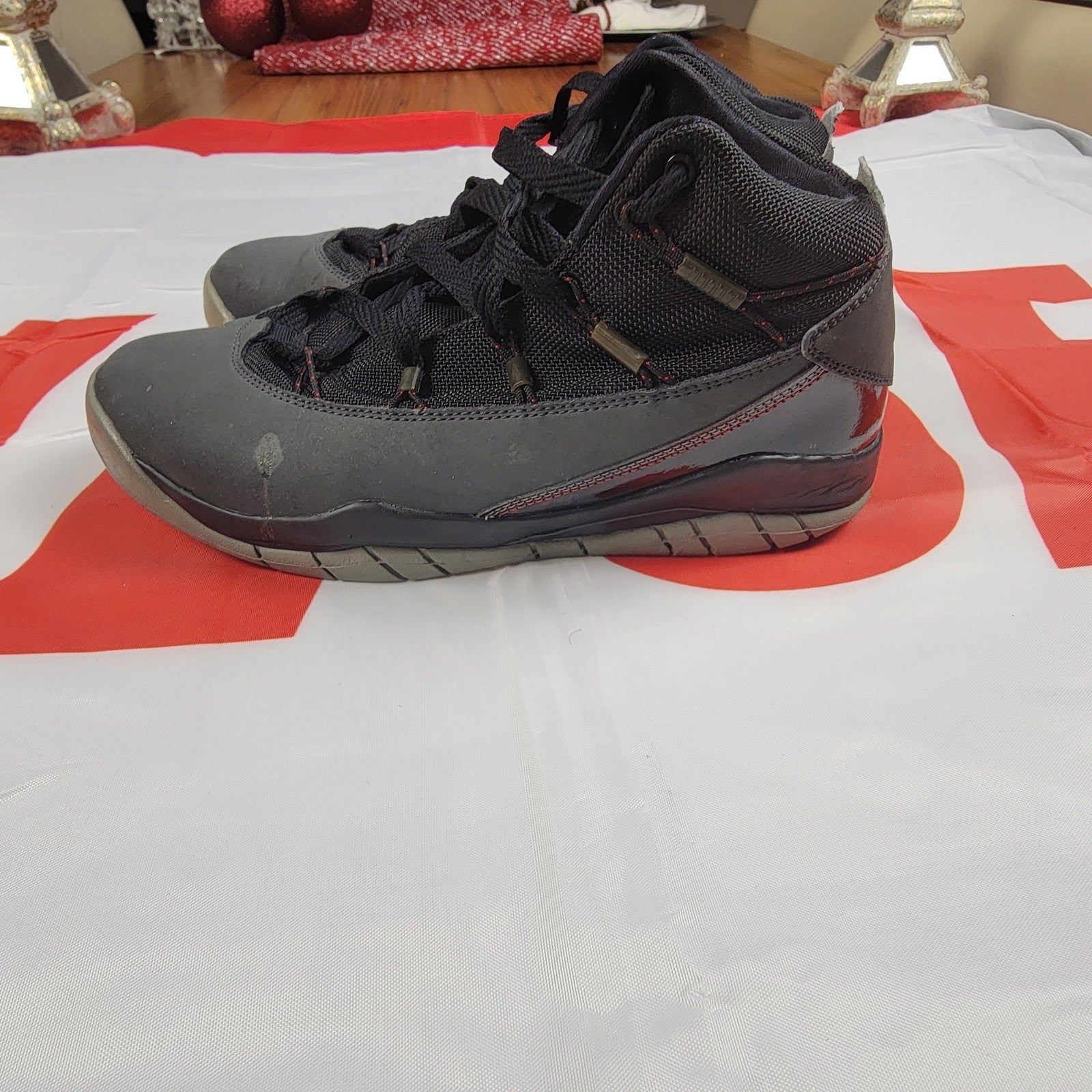 Jordan Prime Flight GS 'Black Gym Red' Sz 7Y 616861 004