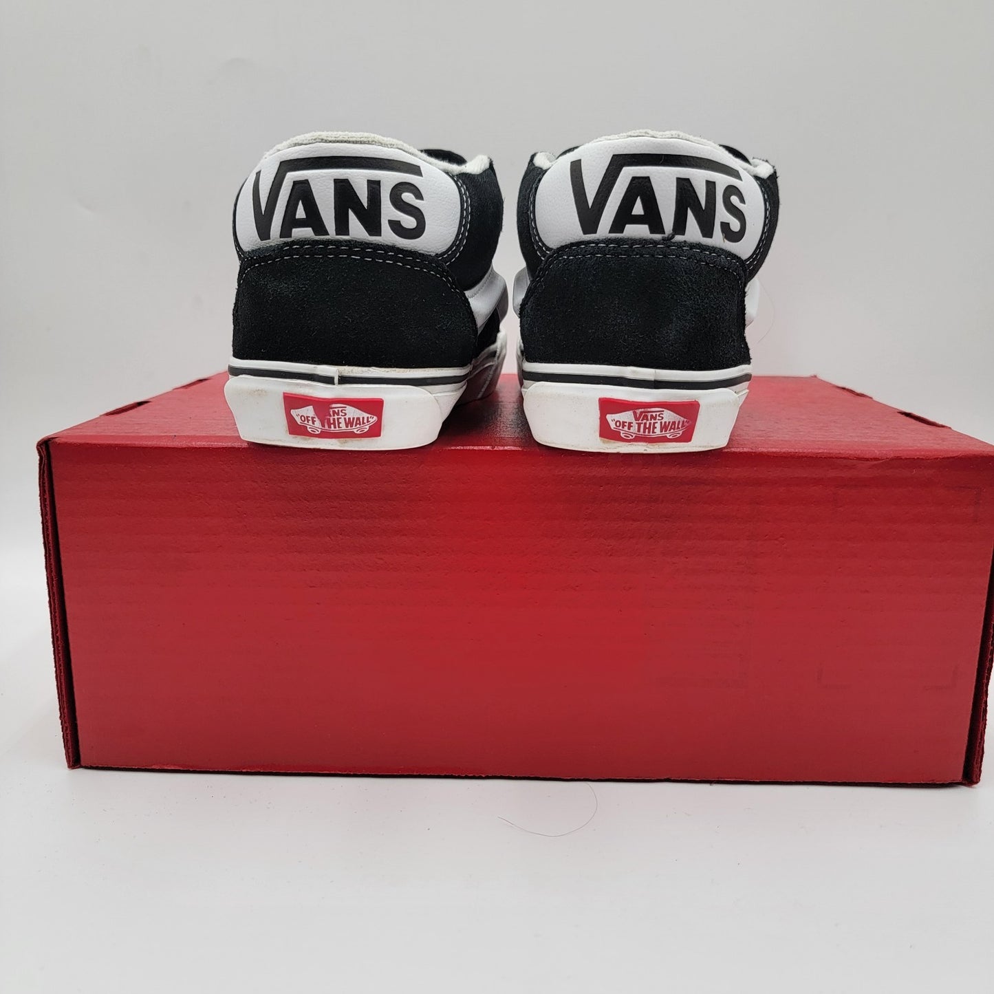Vans Sk8Mid Black White Canvas Suede Sneakers Youth 5 Women’s 6.5 Men’s 5