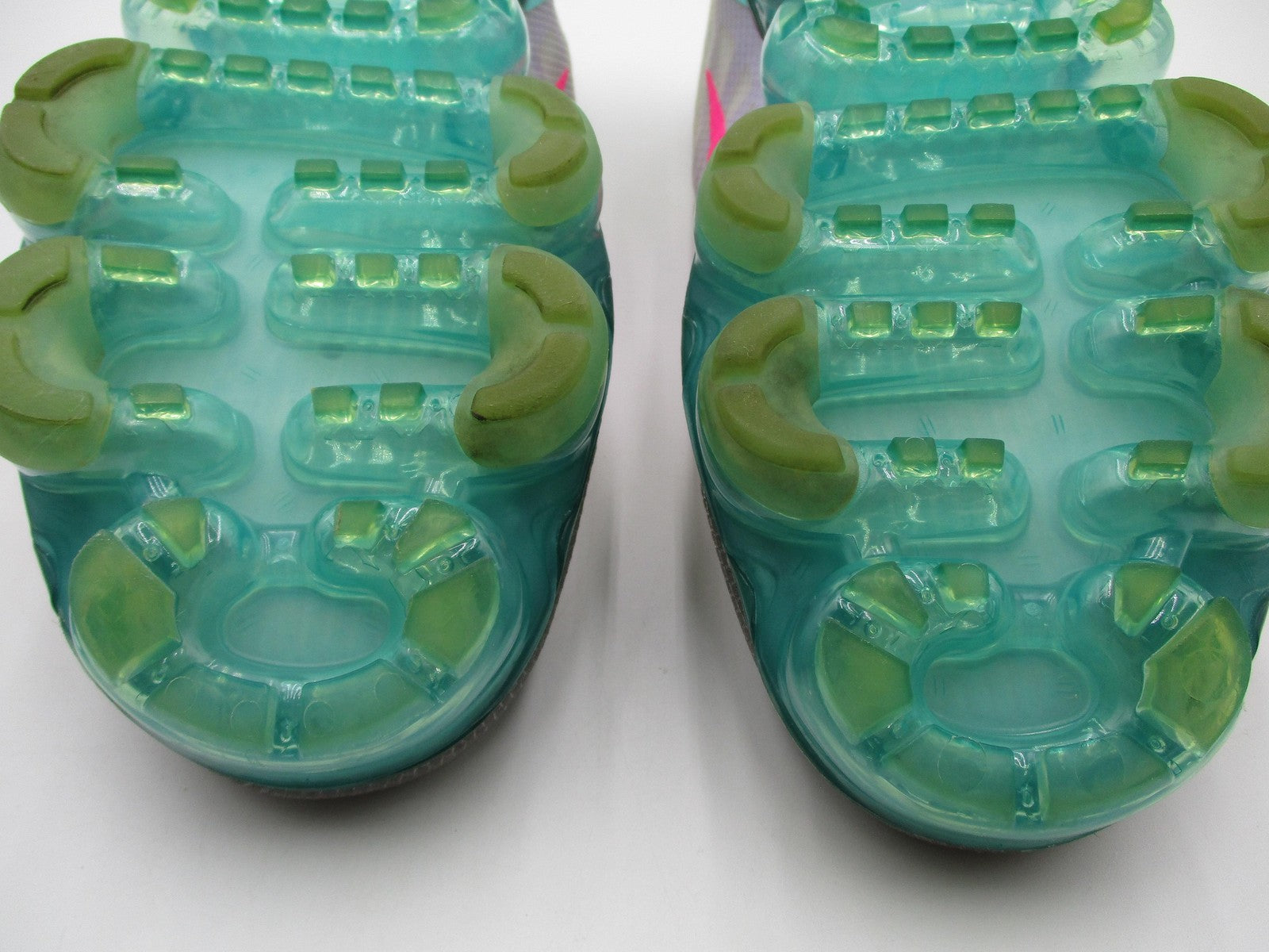 Nike Air VaporMax 2019 Shoes Womens Size 10.5 Multicolor Sneakers AR6632-00511
