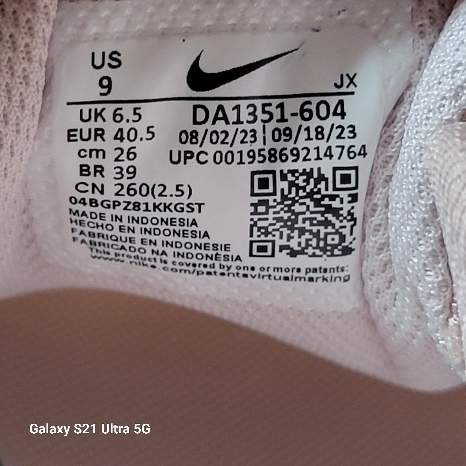 Nike Comfort Footbed DA1351604 Pink Running Shoes Women’s 9 Preowned