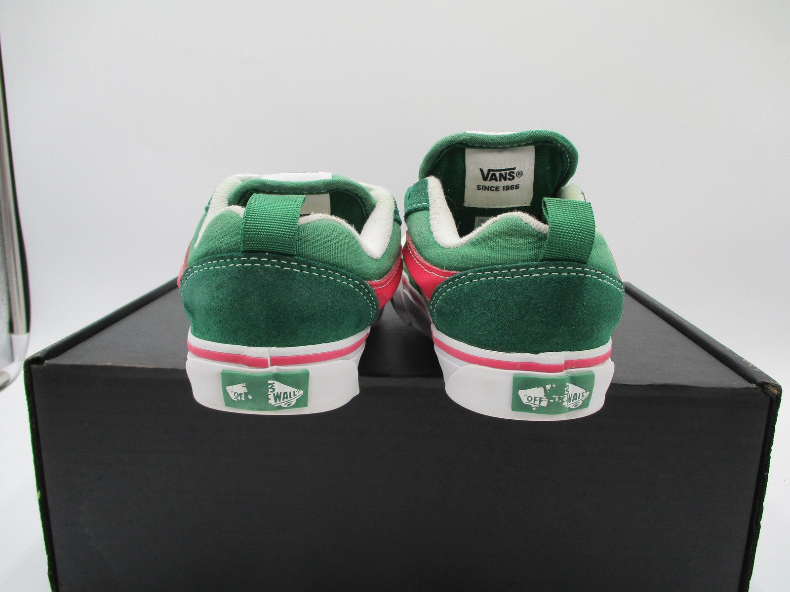 Vans Shoes Kids Size 1 Green Pink White Knu Skool Skate Low Top Lace Up (1B7)3