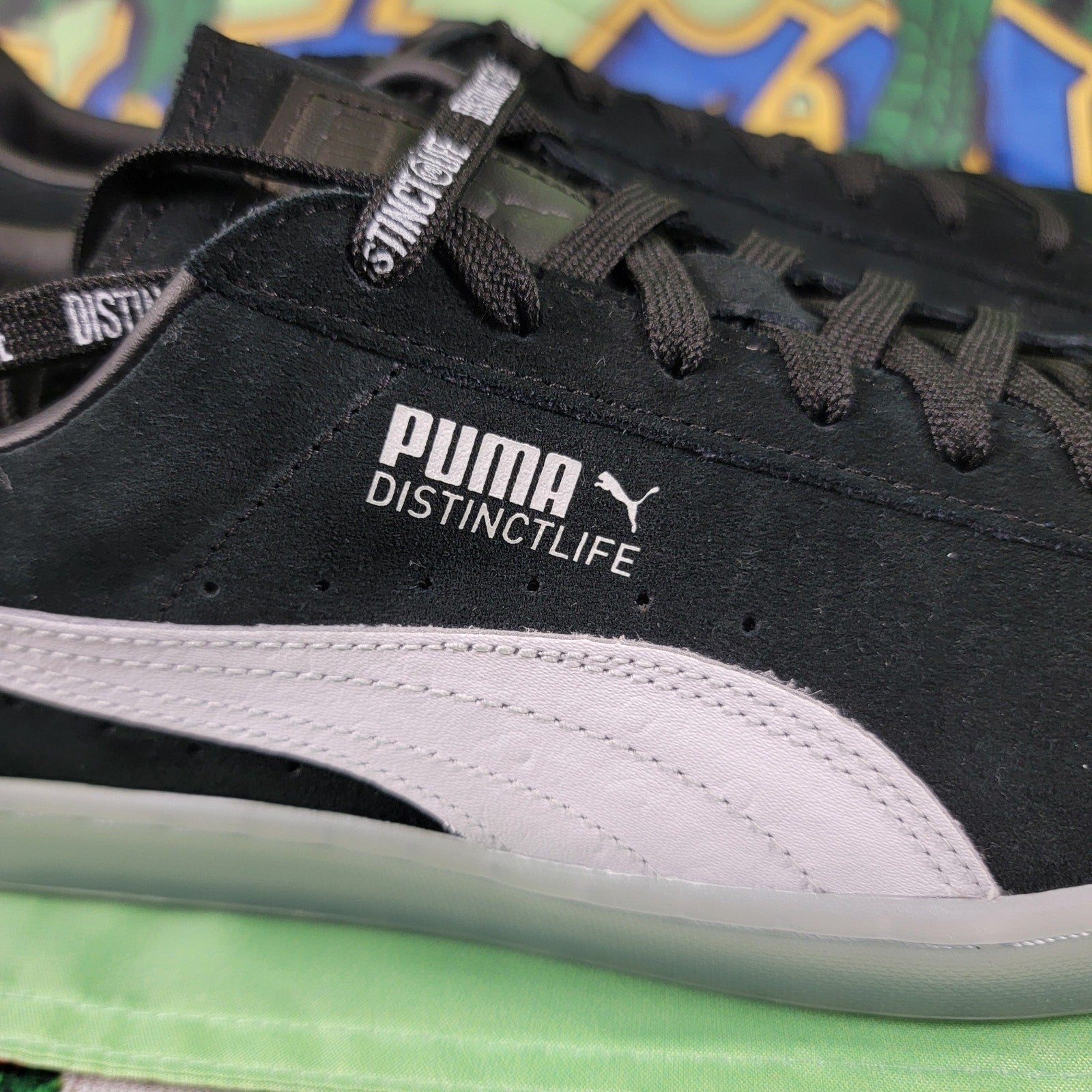 PUMA Suede v2 Distinct Life Black/White Mens Sz 10 364826019