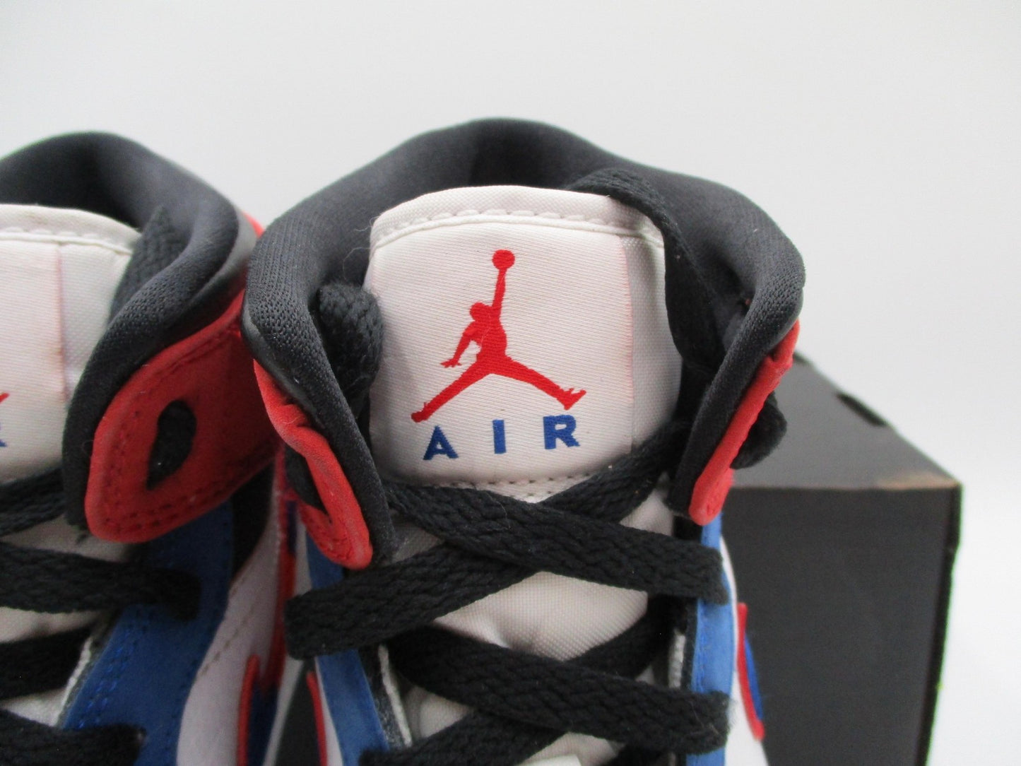 Nike Air Jordan 1 Mid SE GS Shoes Youth 6.5Y White Blue Red Basketball (1E5)5