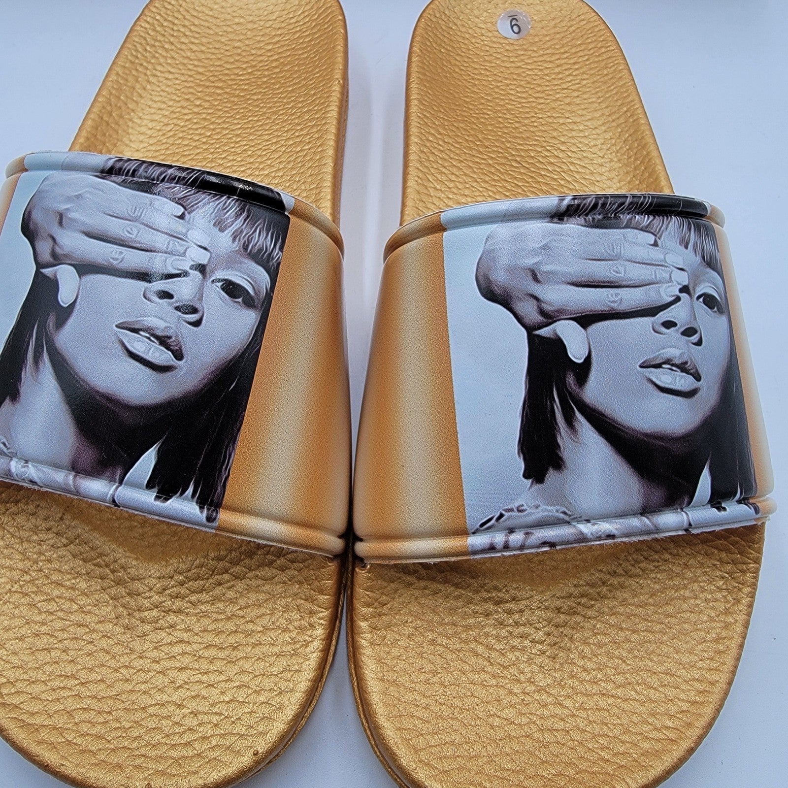 Cross Colours Left Eye Legacy Slides Womens Size 9 Lisa Lopes Graphic Sandals4
