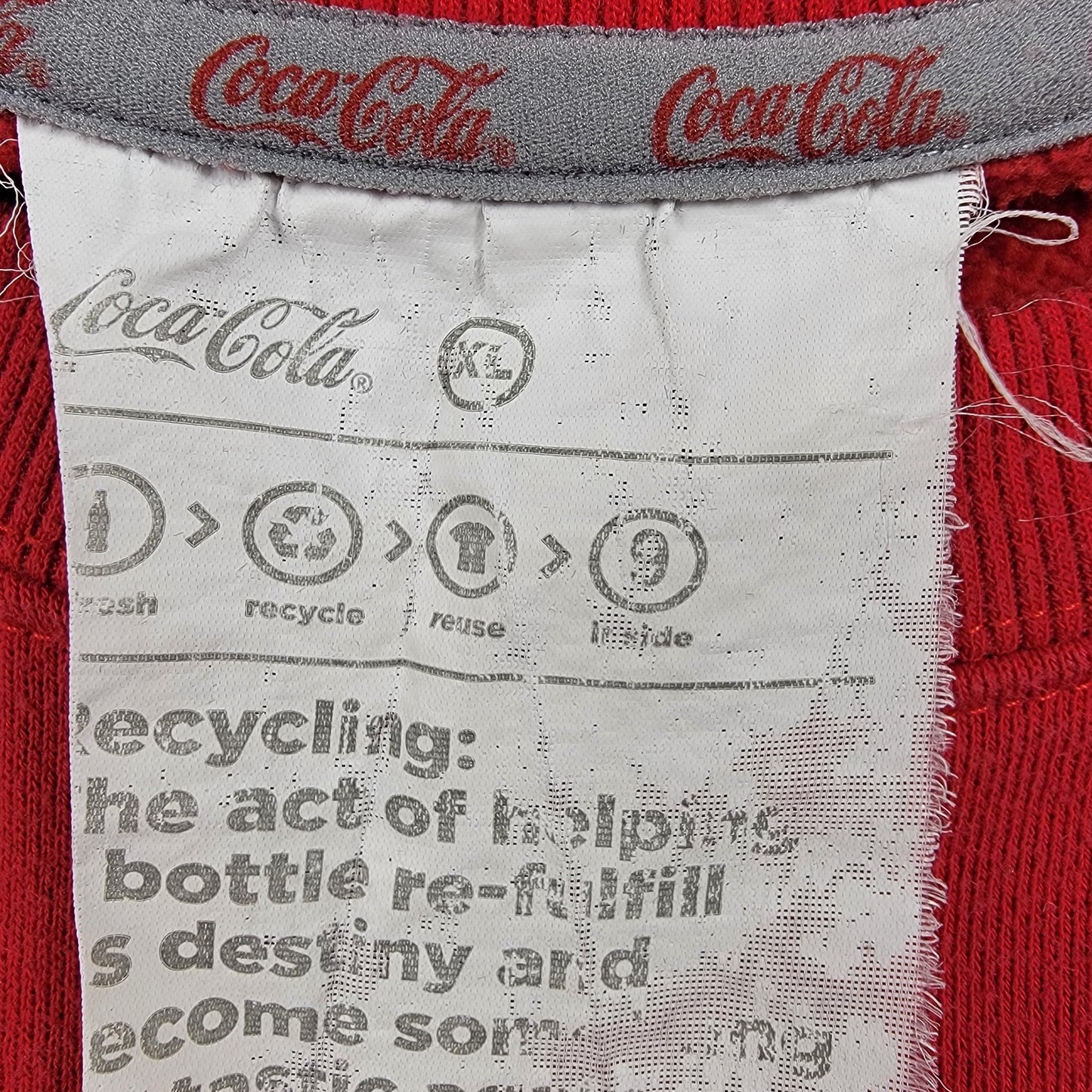 CocaCola Atlanta Red Crewneck Sweatshirt XL Vintage Style Preowned Unisex 7042