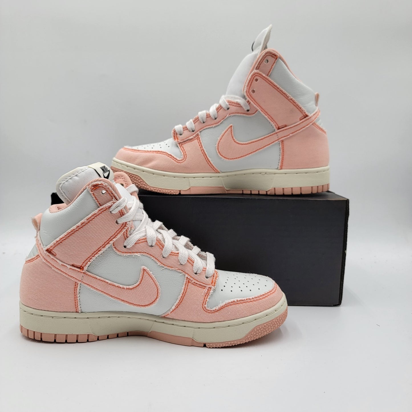 Wmns Dunk High 1985 'Arctic Orange' | Size 8 DV1143800