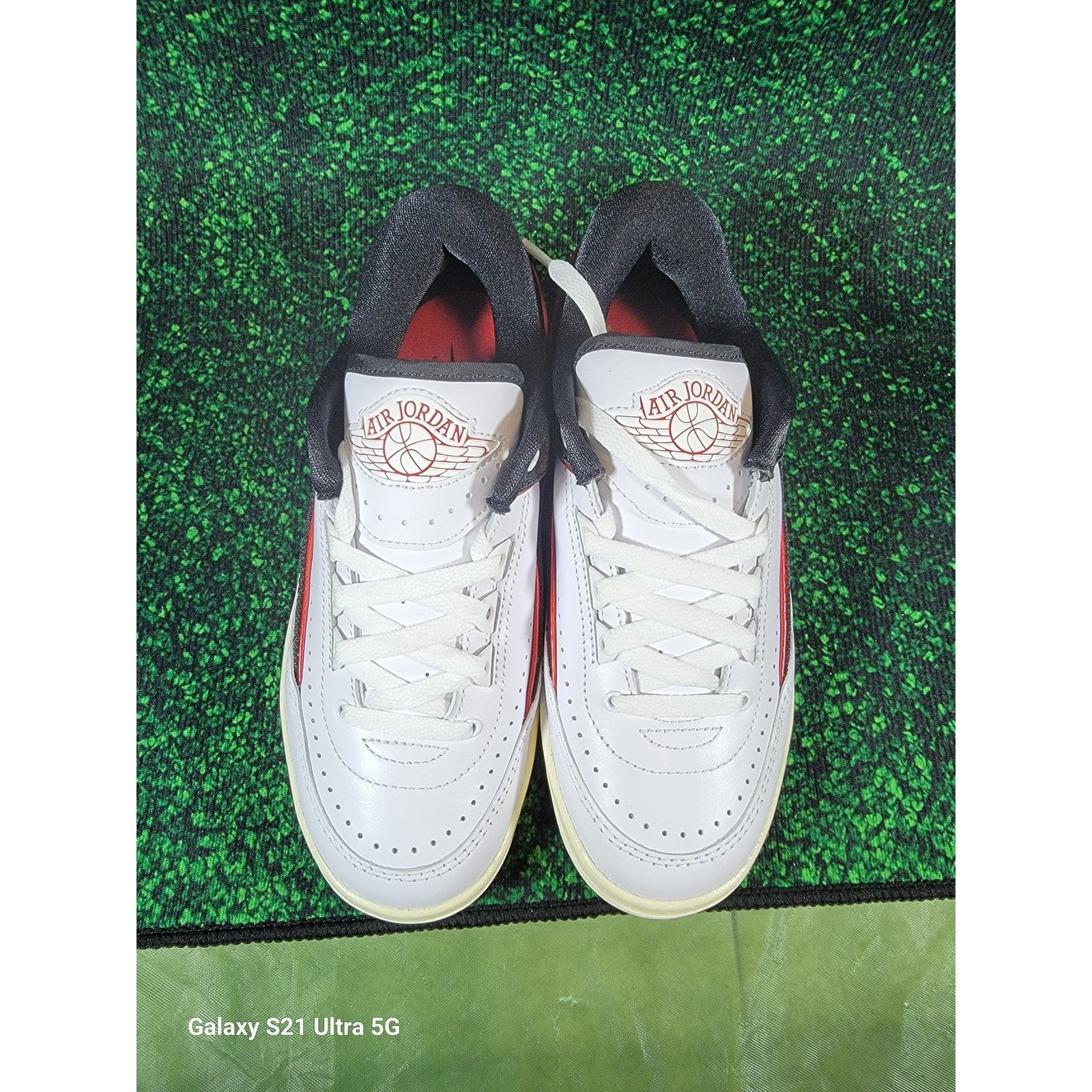 Wmns Air Jordan 2 Retro Low 'Chicago Twist' FD48491063