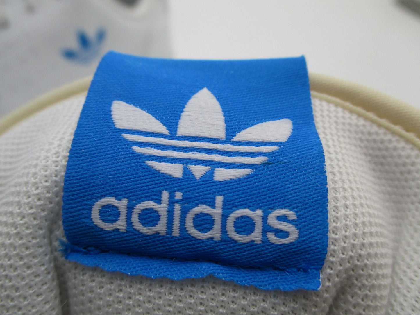 Adidas NY 90 J Shoes Girls Size 5 White Blue Originals Casual Sneakers GZ187513