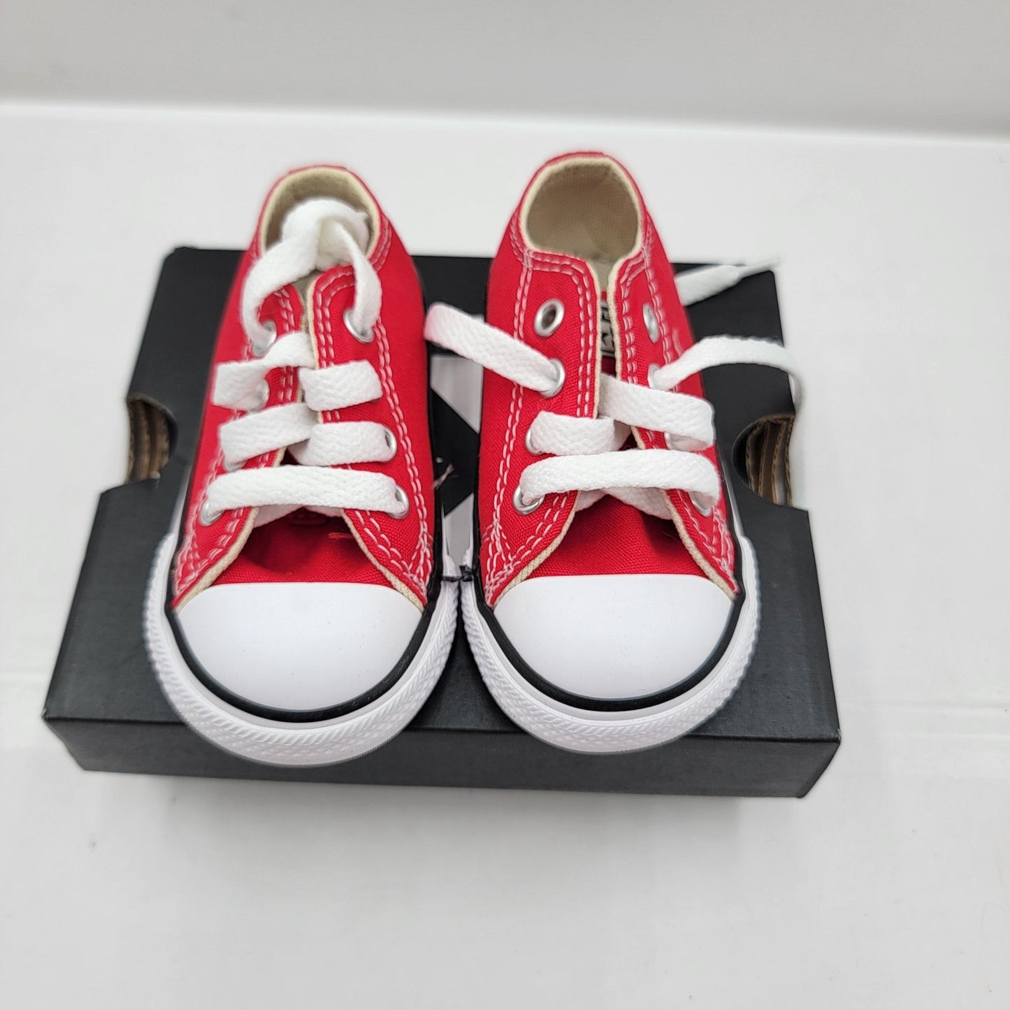 Converse Chuck Taylor All Star Infant Low Top Canvas Sneakers