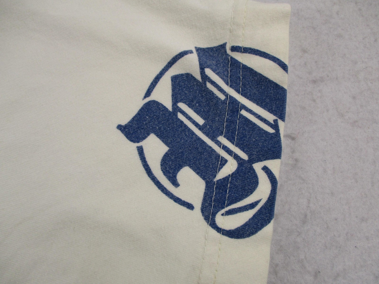 Makaveli Branded Shirt Mens 2XL White Bandana Paisley Logo Graphic Tee 17417