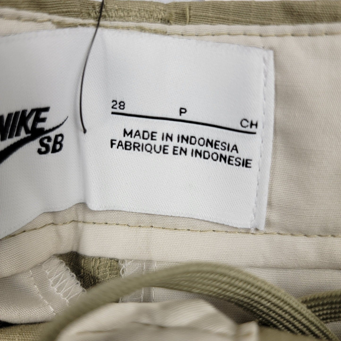 Nike SB Cargo Shorts Khaki Men's Skateboarding