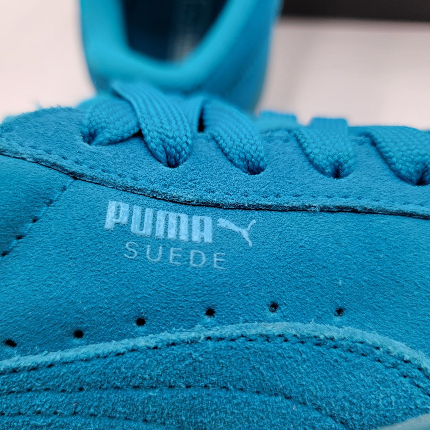 Puma Suede Iced Fluo Jr 'Atomic Blue' Sz 7C 36193602