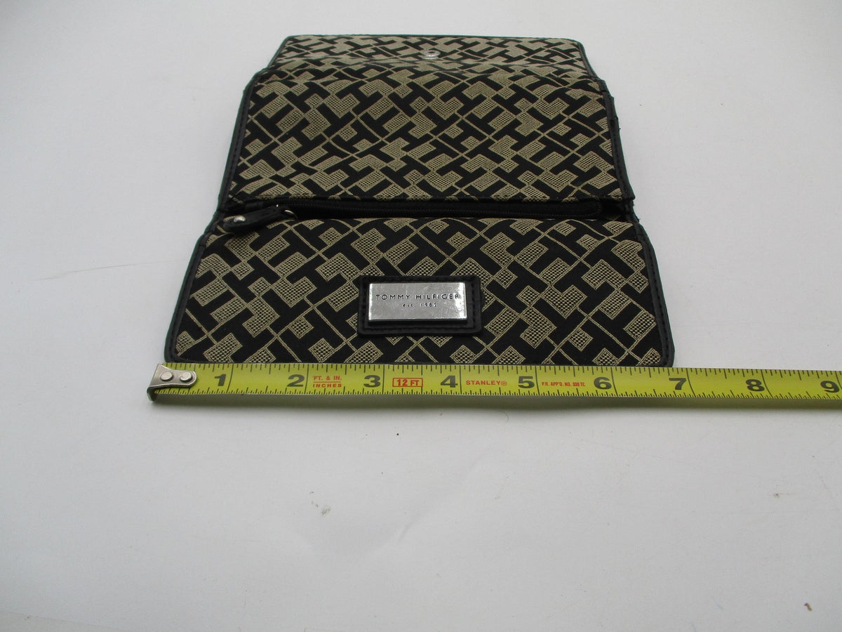 Tommy Hilfiger Wallet Womens One Size Black Geometric Checkbook Wristlet8
