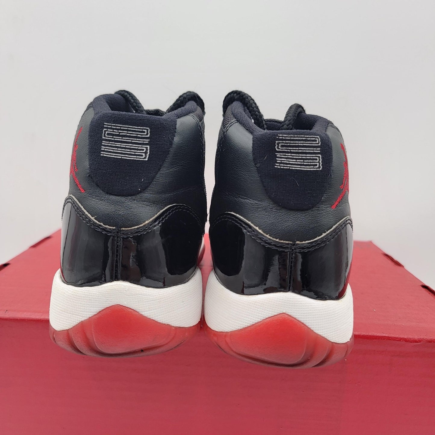 Air Jordan 11 Retro Bred Shoes Youth Size 5Y Patent Leather 378038061