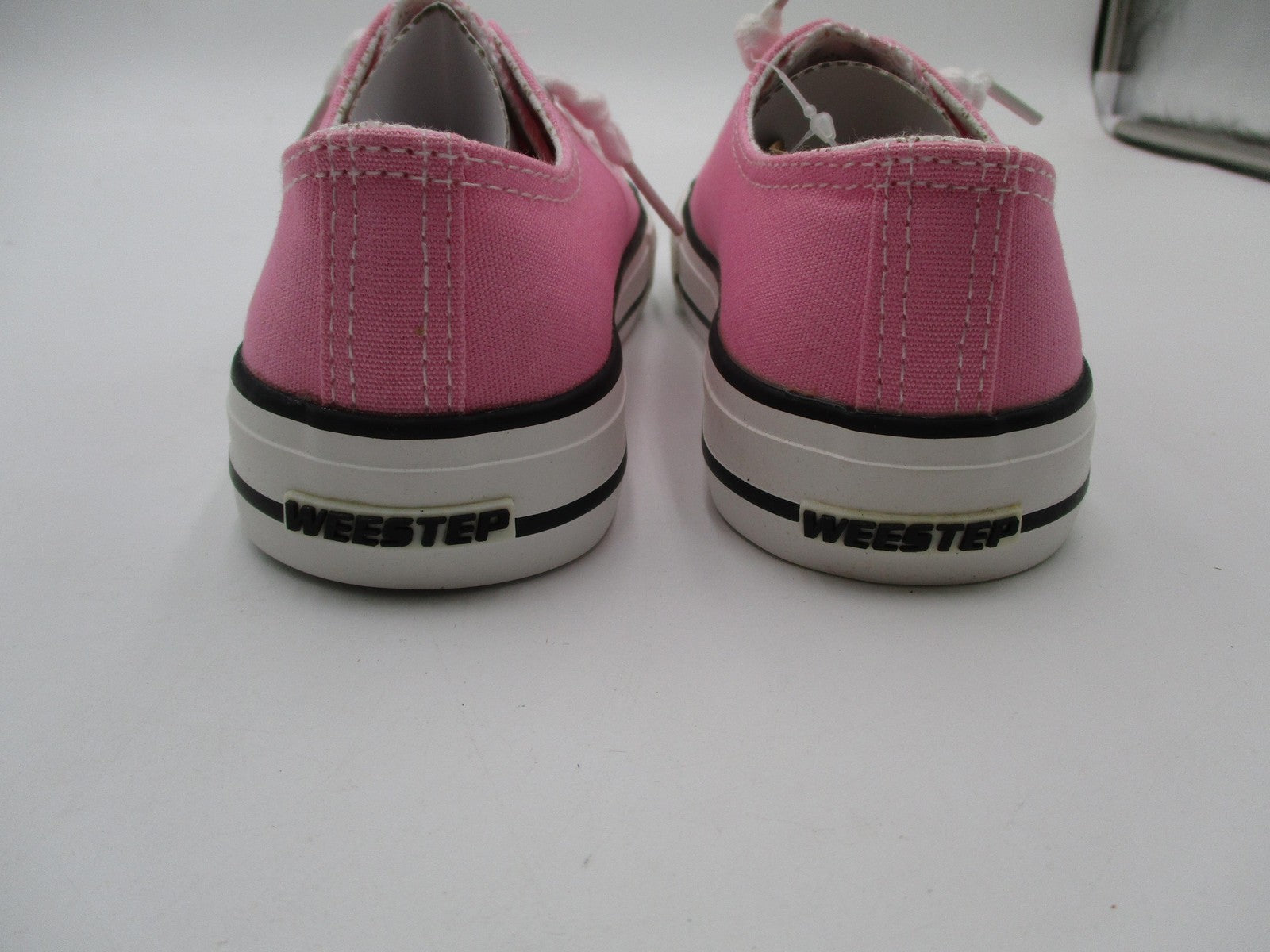 Weestep Originals Shoes Kids Size 13 Pink Canvas Low Top Lace Up Sneakers6