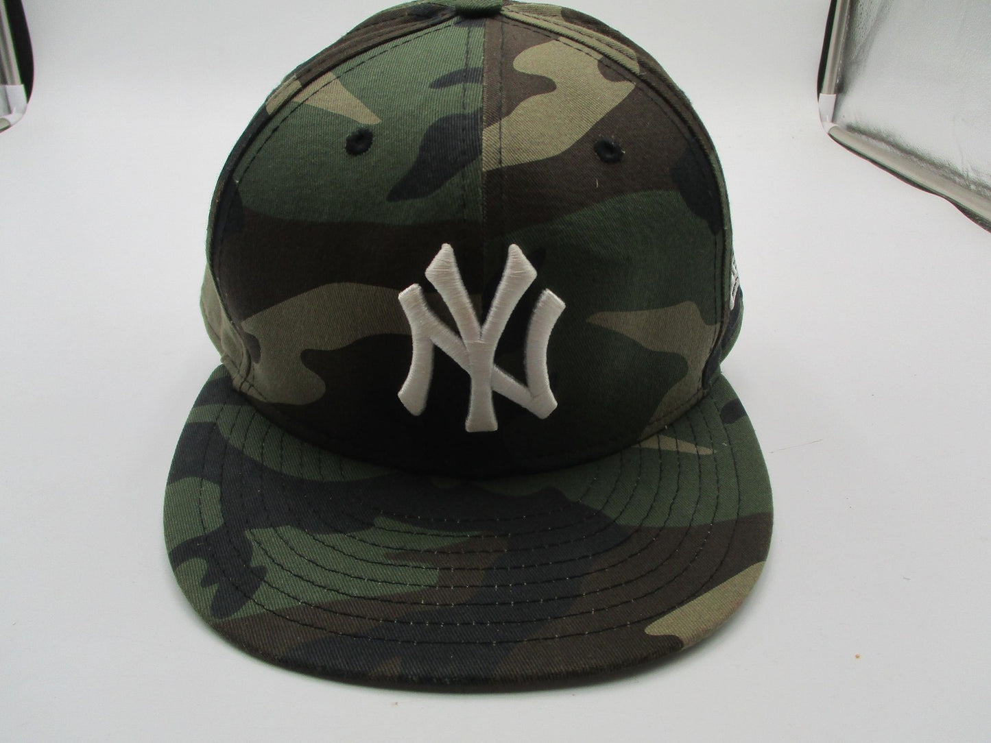 New York Yankees Hat Cap Fitted Mens 7 1/2 Camo MLB Baseball 59FIFTY New Era3