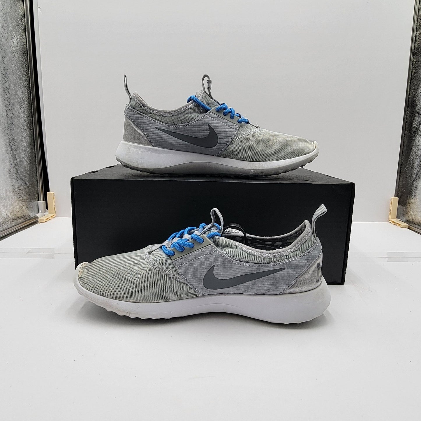 Nike Roshe One Shoes Mens Size 8 Lightweight Running Sneakers 724970005
