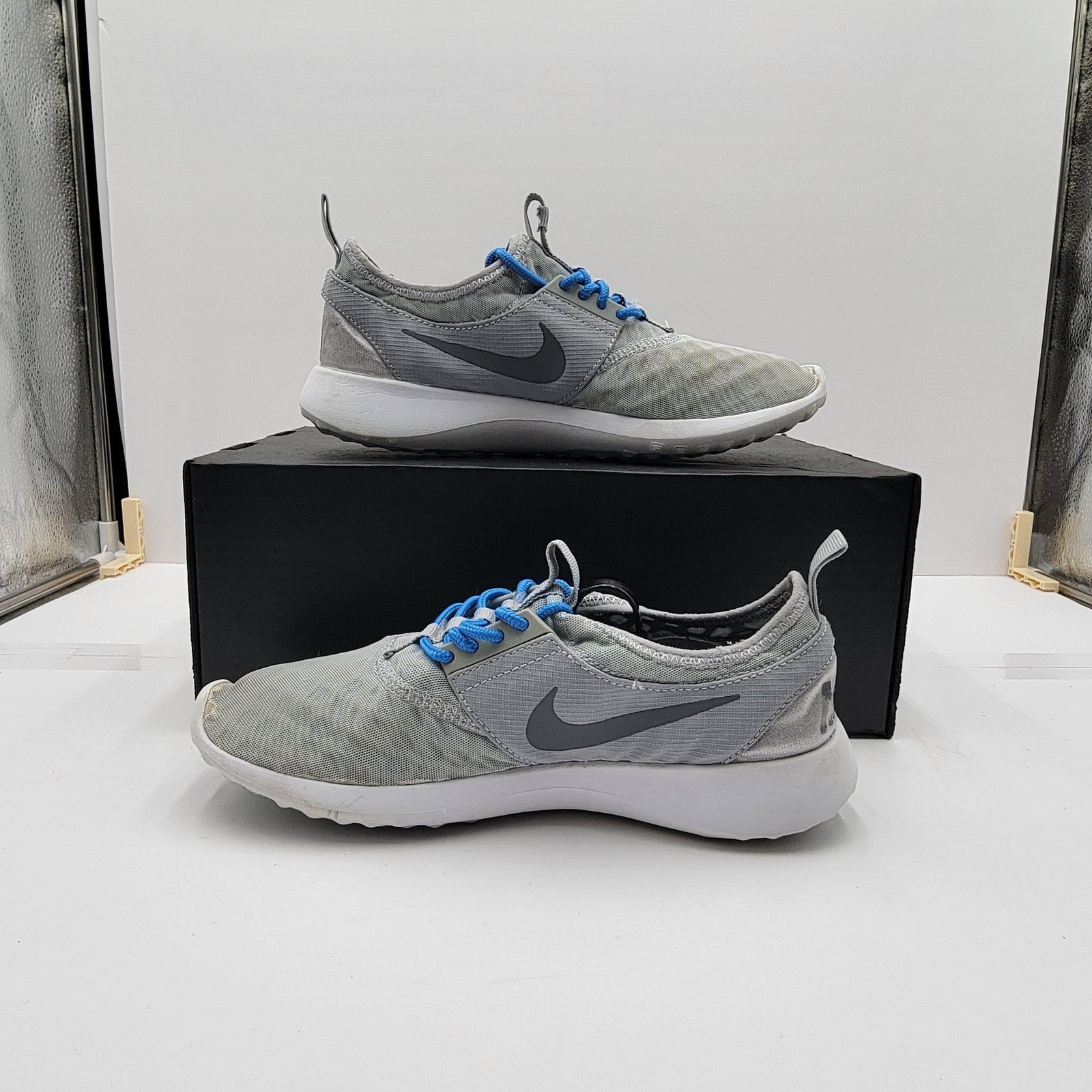 Nike Roshe One Shoes Mens Size 8 Lightweight Running Sneakers 724970005