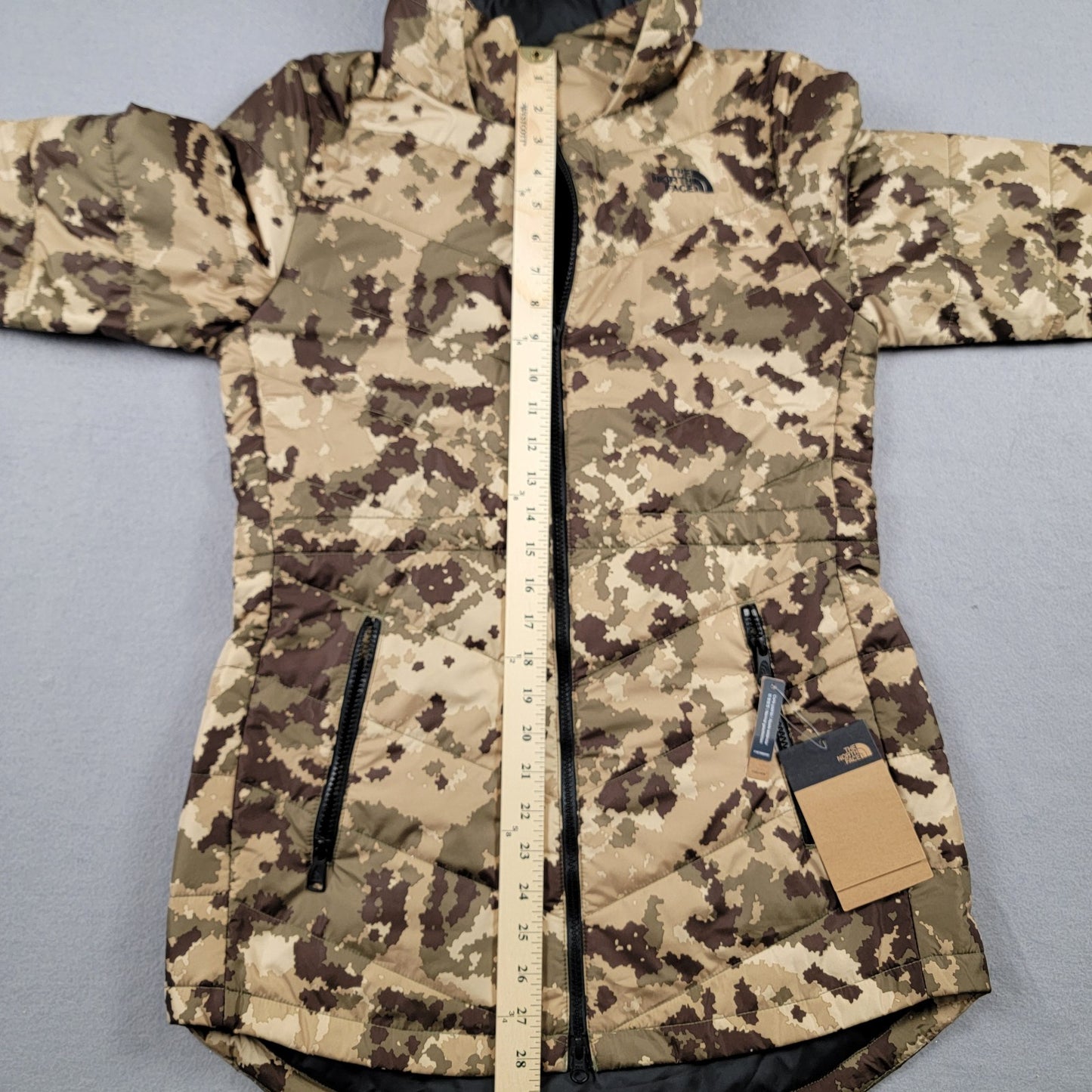 The North Face Women’s Tamburello Parka Digi Camo S Insulated Hooded Coat